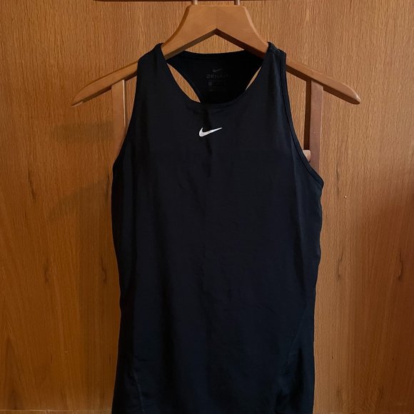 Nike running tank top - Picture 1 of 2